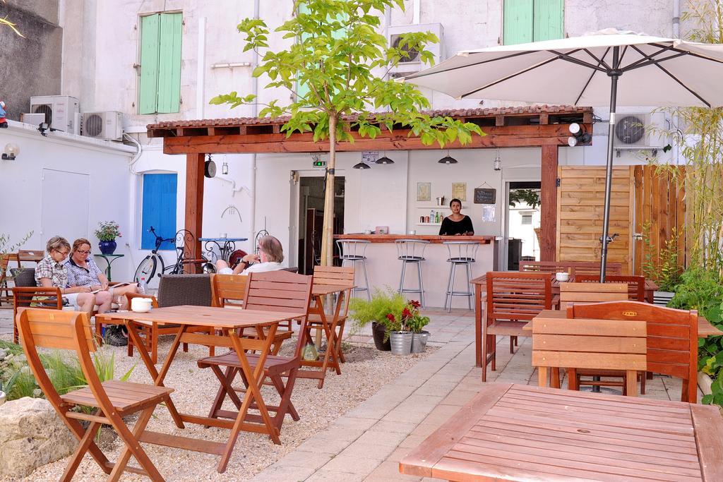 Hotel Durand Le Patio Alès Dış mekan fotoğraf
