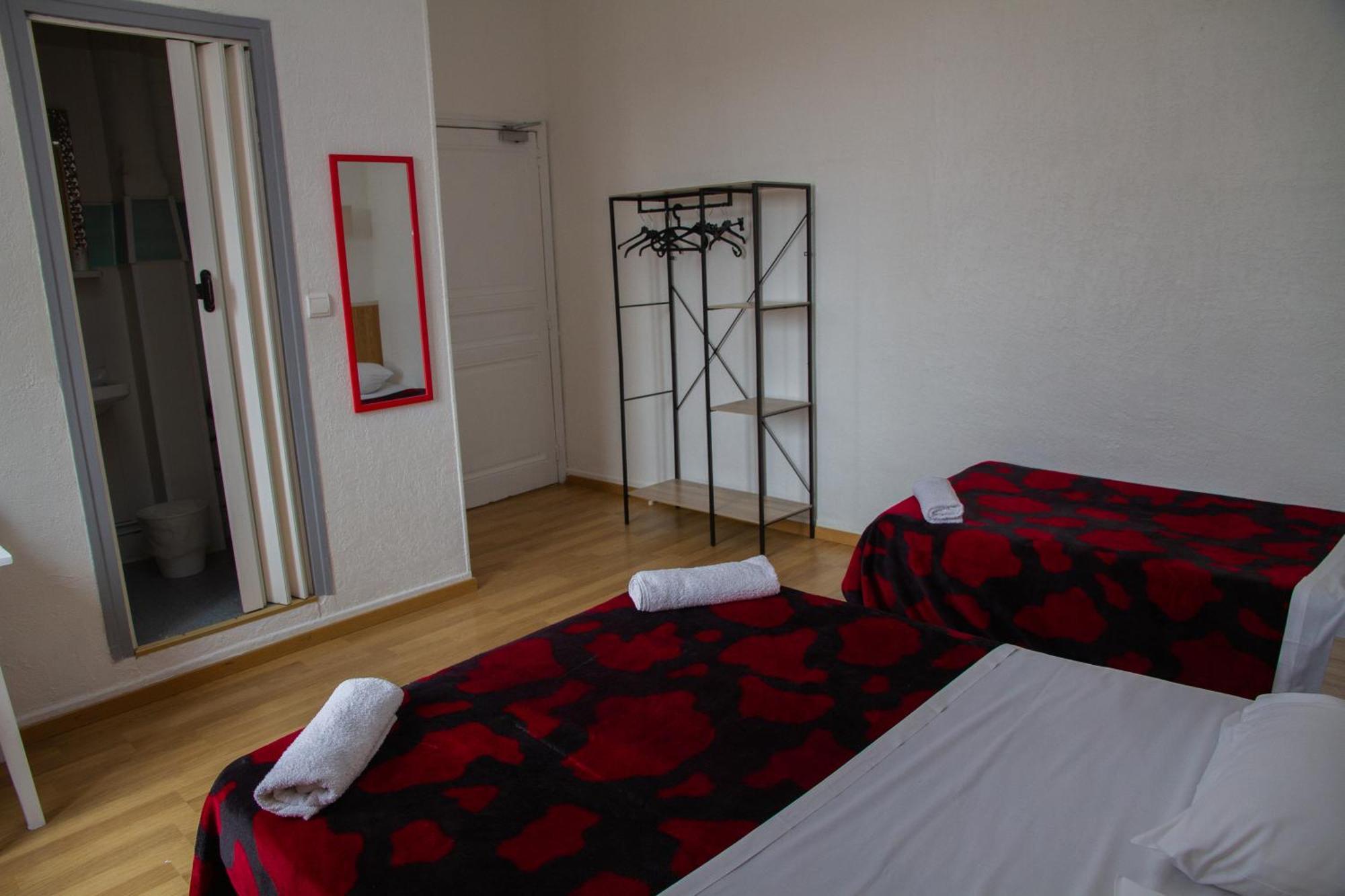 Hotel Durand Le Patio Alès Dış mekan fotoğraf