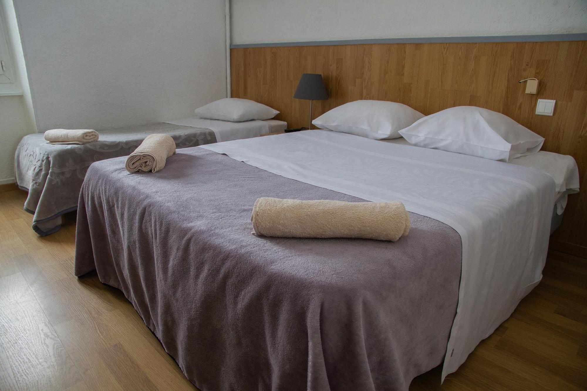 Hotel Durand Le Patio Alès Dış mekan fotoğraf